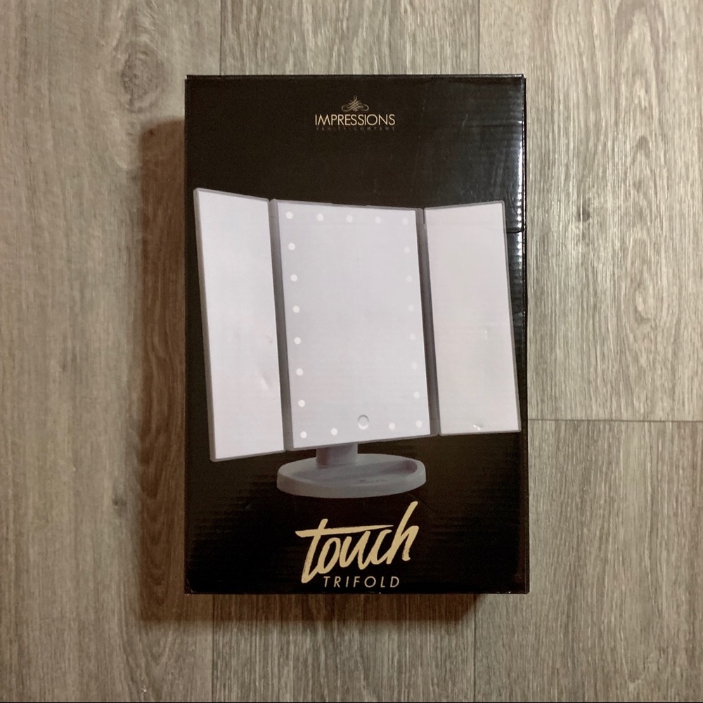 Gray Touch Trifold Dimmable LED Makeup Mirror